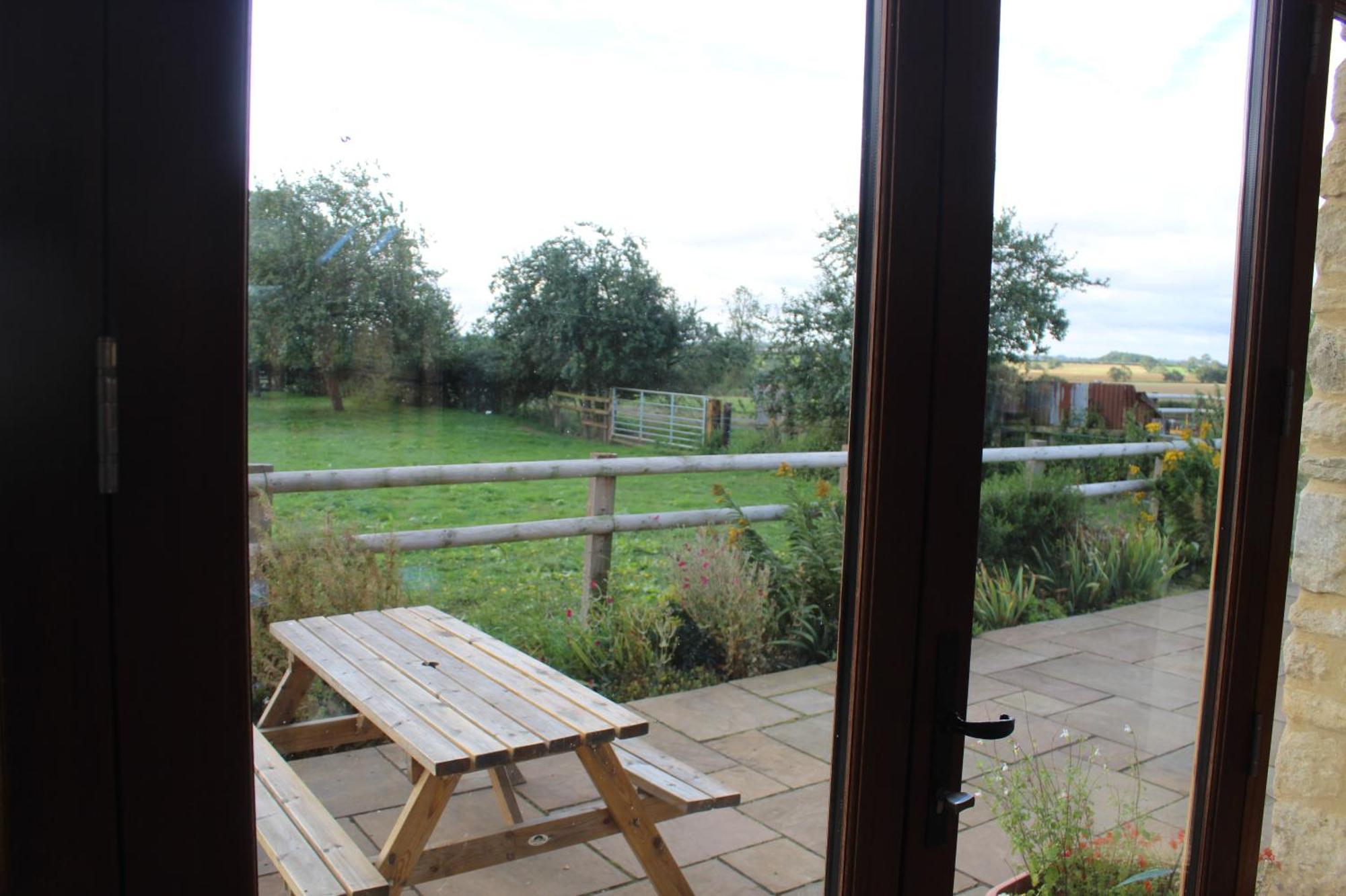 Parkfields Barns Self Catering Accommodation Buckingham Exterior foto