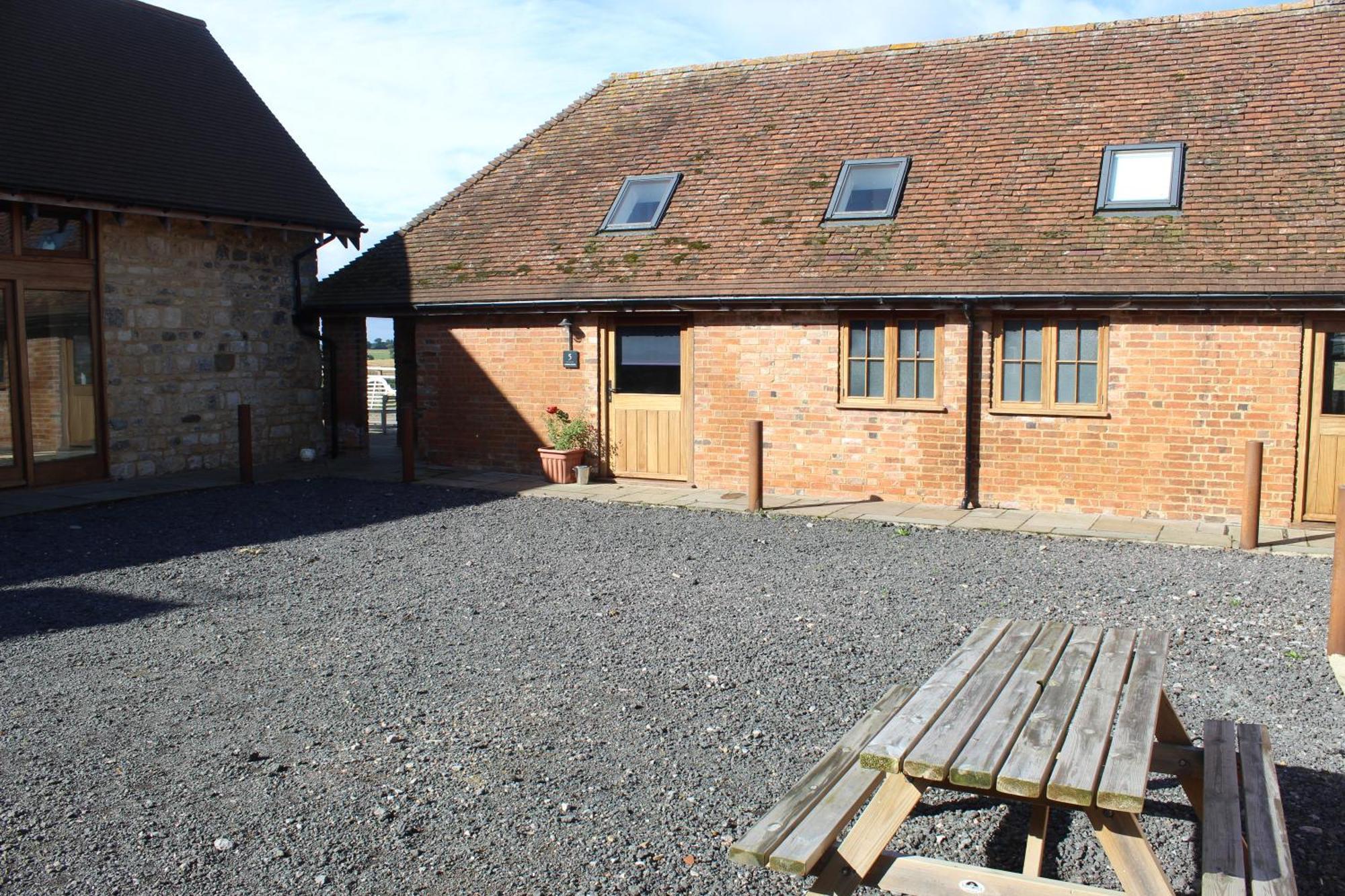 Parkfields Barns Self Catering Accommodation Buckingham Exterior foto